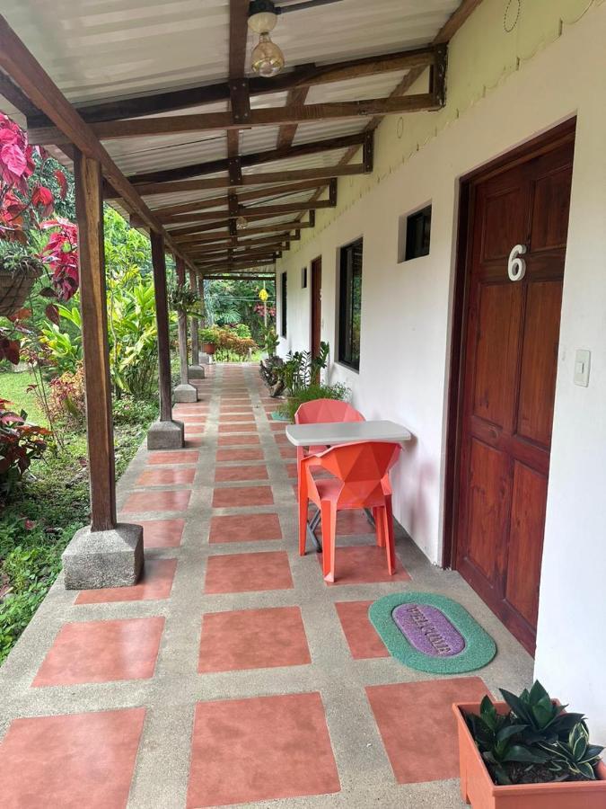 River Side Lodge Horquetas Buitenkant foto