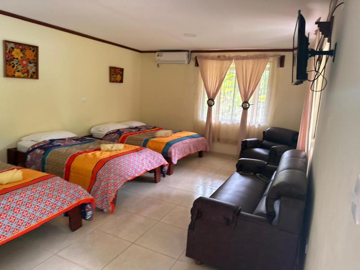 River Side Lodge Horquetas Buitenkant foto